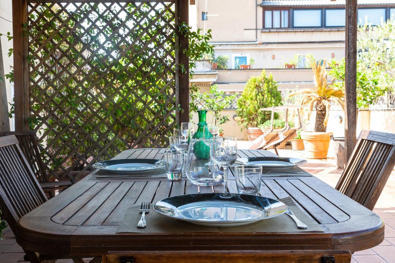 דירות רומא Amazing New Penthouse With Terrace Jewish Ghetto מראה חיצוני תמונה