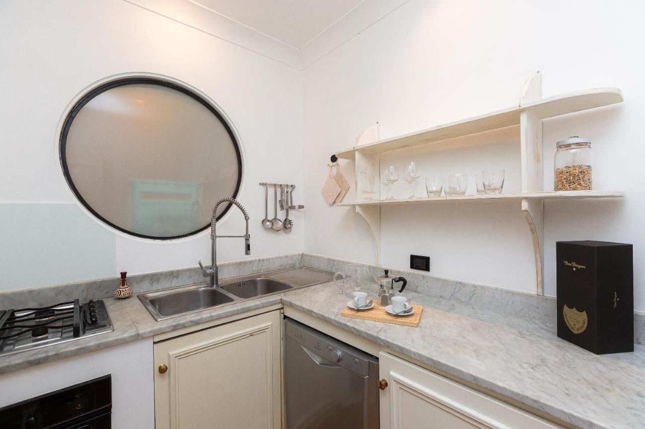 דירות רומא Amazing New Penthouse With Terrace Jewish Ghetto מראה חיצוני תמונה