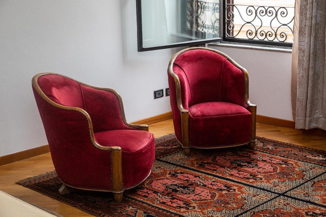 דירות רומא Amazing New Penthouse With Terrace Jewish Ghetto מראה חיצוני תמונה