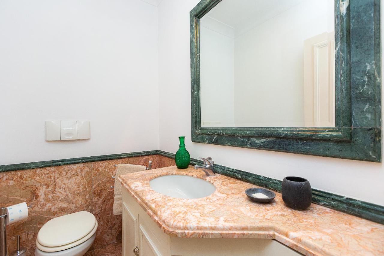 דירות רומא Amazing New Penthouse With Terrace Jewish Ghetto מראה חיצוני תמונה
